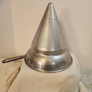 Vintage Wear-Ever #8 Aluminum Canning Sieve Strainer Juicer Made In USA